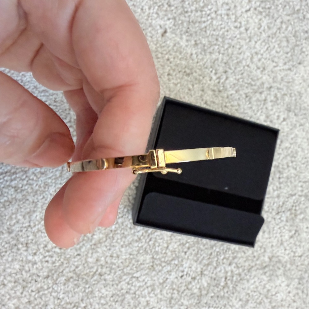 14k Solid Gold Bangle Bracelet - image 4